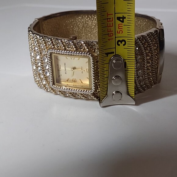 Pretty 6.5 Inch Gold Tone Rumours Watch - Picture 10 of 10